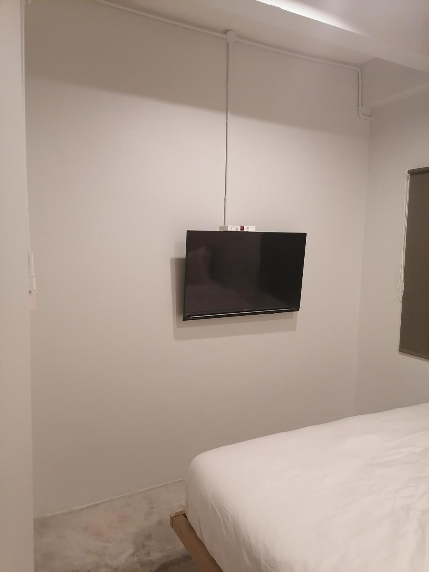 Hotel Into The Town 3*